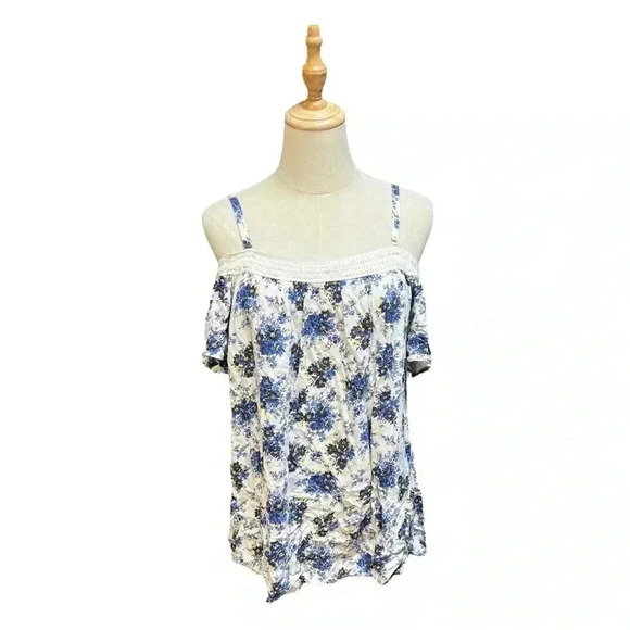 Torrid Blue & White Floral Off Shoulder Georgette Blouse Plus Size 2X (18/20) - Picture 2 of 5